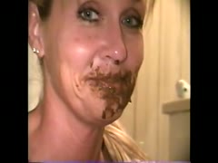 MILF gets naked and covers her mouth with shit